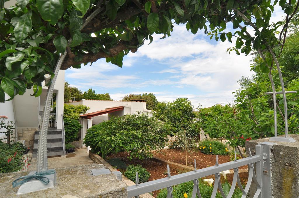 Apartment Lavanda Nova Ražanj Dış mekan fotoğraf
